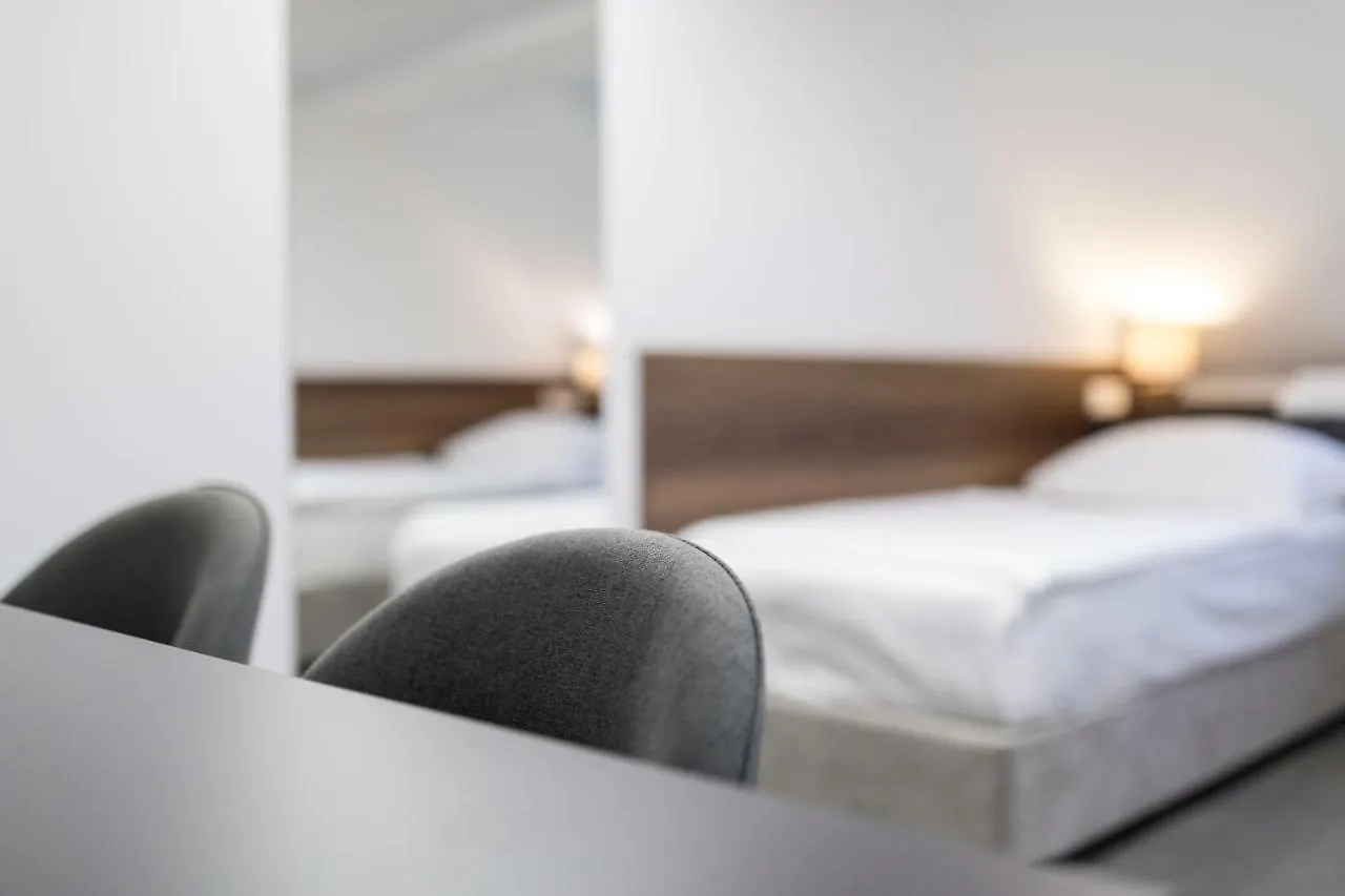 Garni Hotel Cirman
