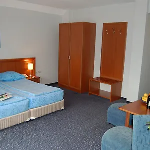 kibella.sofiahotelsbg.com/