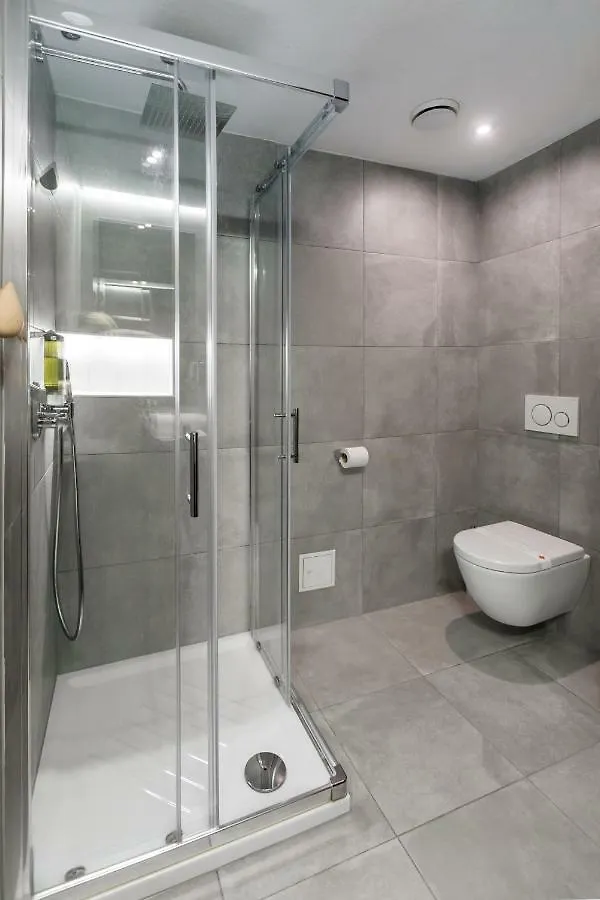 Garni Hotel Cirman Ljubljana