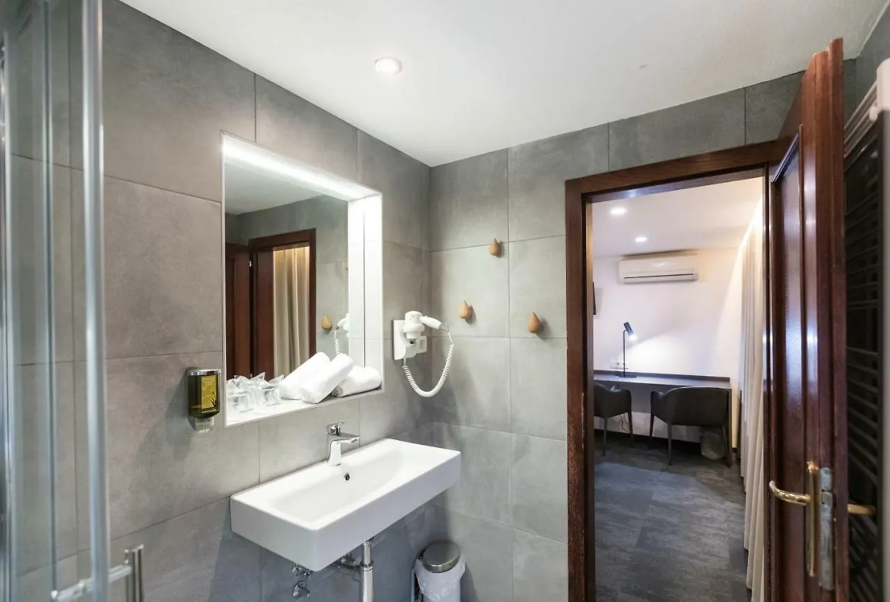 Garni Hotel Cirman Ljubljana