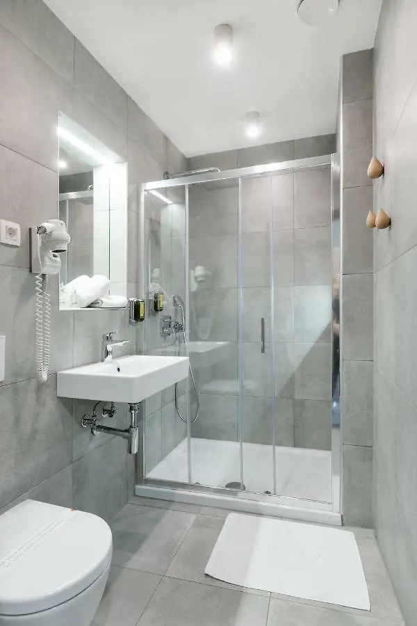 Garni Hotel Cirman Ljubljana